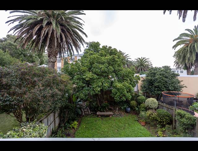 2 BEDROOM APARTMENT SOLD IN WYNBERG UPPER